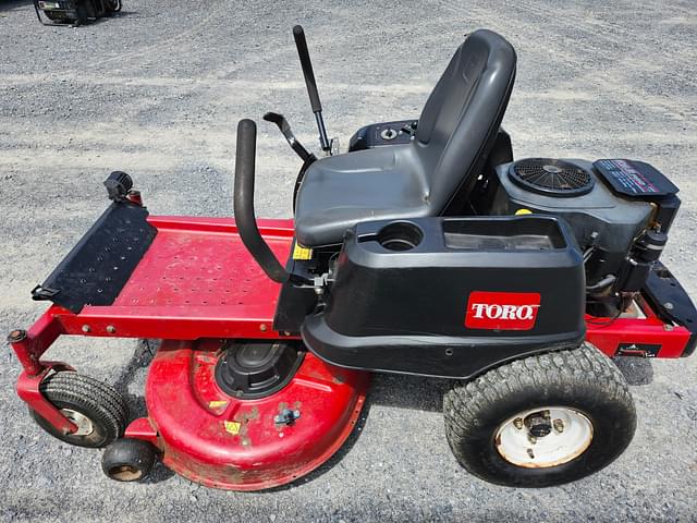 Image of Toro Timecutter equipment image 3