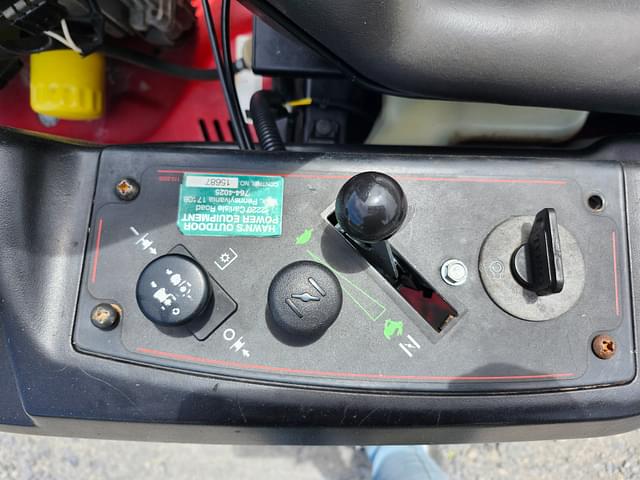 Image of Toro Timecutter equipment image 4