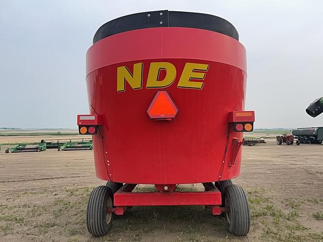 Image of NDE 804 equipment image 2
