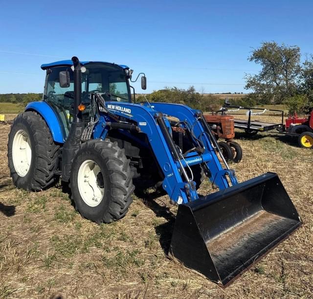 Image of New Holland PowerStar 120 equipment image 2