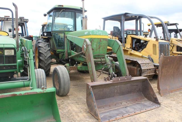 Image of John Deere 4230 equipment image 3