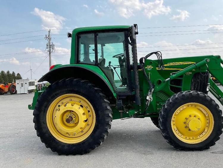 Main image John Deere 7430 Premium 7