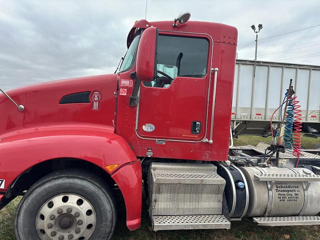 Image of Kenworth T660 equipment image 4