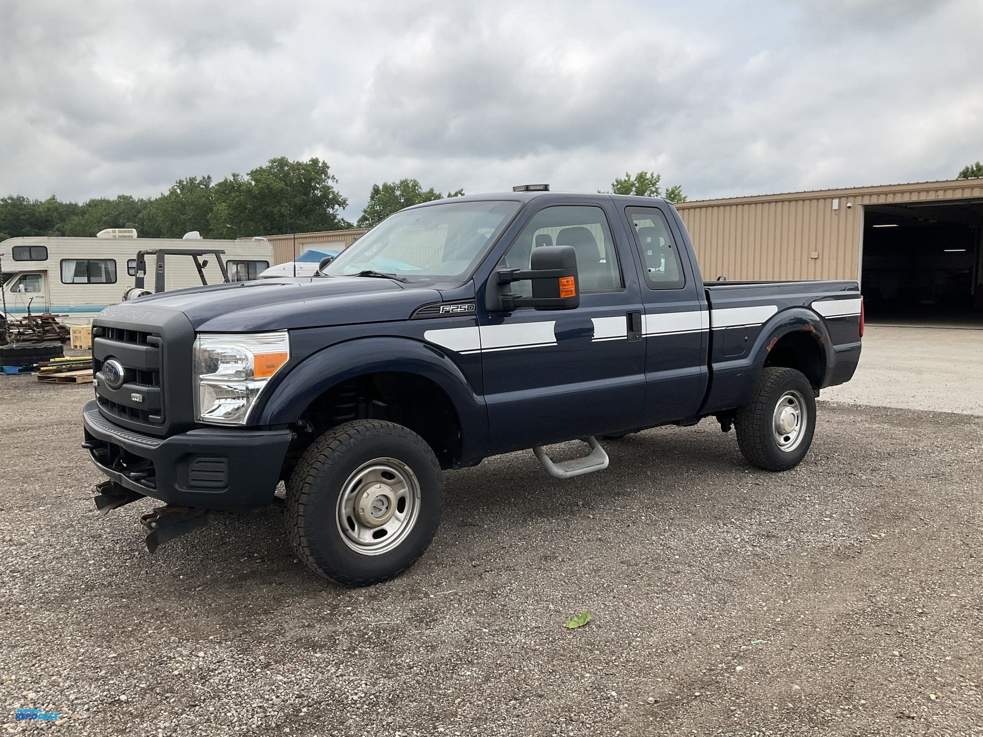 2015 Ford F-250 Equipment Image0