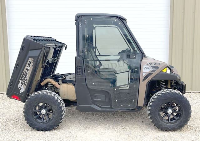 Image of Polaris Ranger XP 1000 equipment image 3