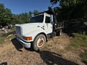 2001 International 4700 Image