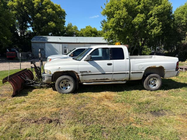 Image of Dodge Ram 1500 equipment image 4