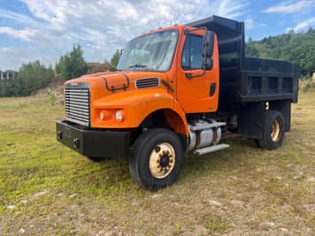 Main image Freightliner Business Class M2