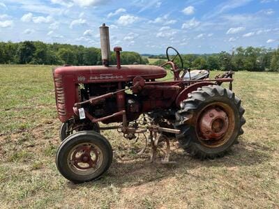 Main image Farmall 100