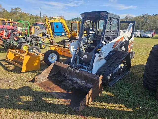 Image of Bobcat T66 equipment image 1