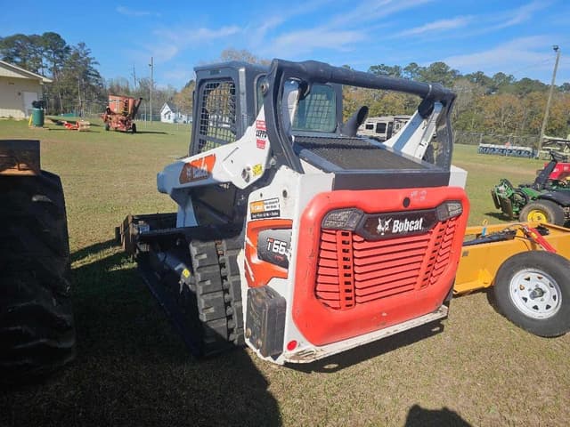 Image of Bobcat T66 equipment image 2