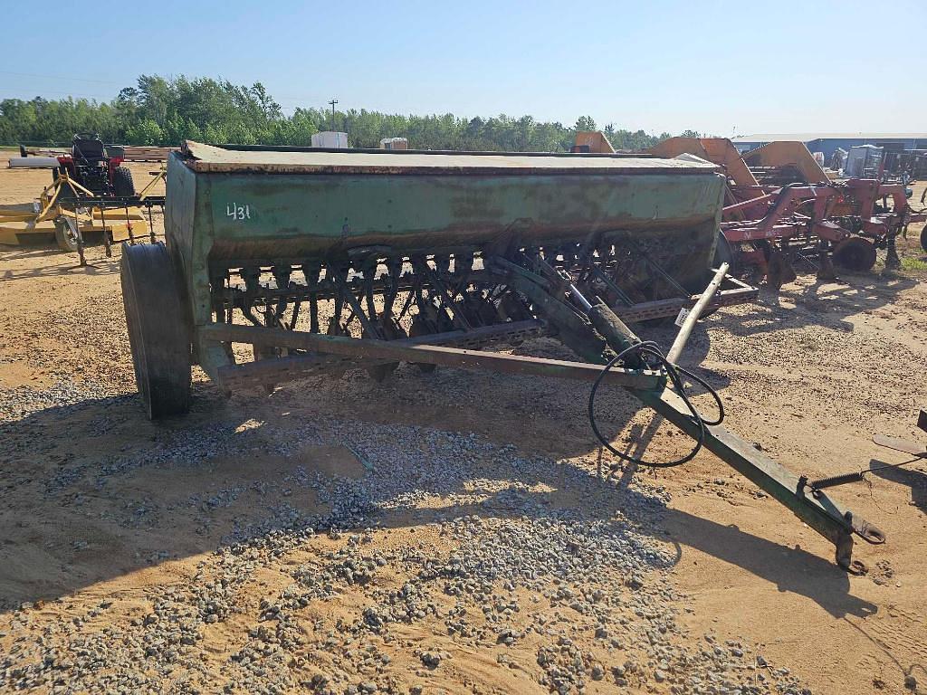 Image of John Deere 8000 Primary image