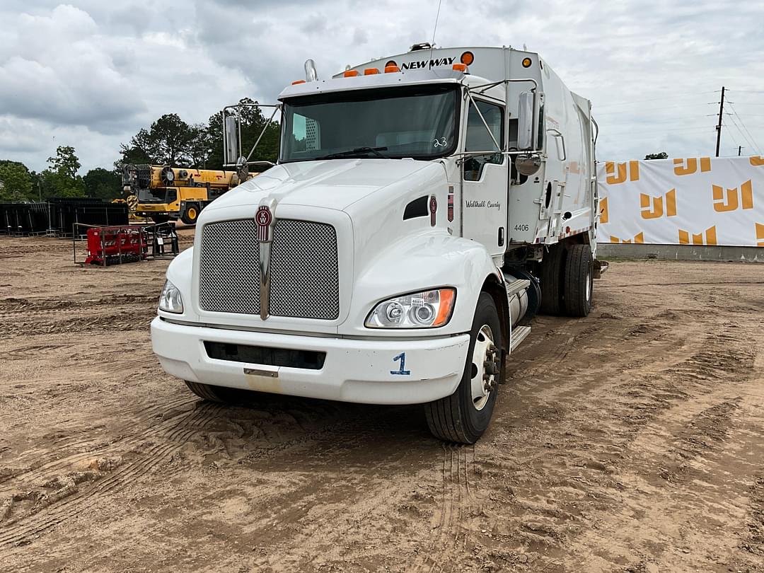 Image of Kenworth T3 Primary image