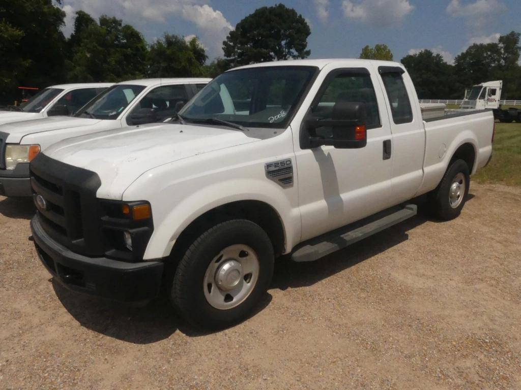 Image of Ford F-250 Primary image
