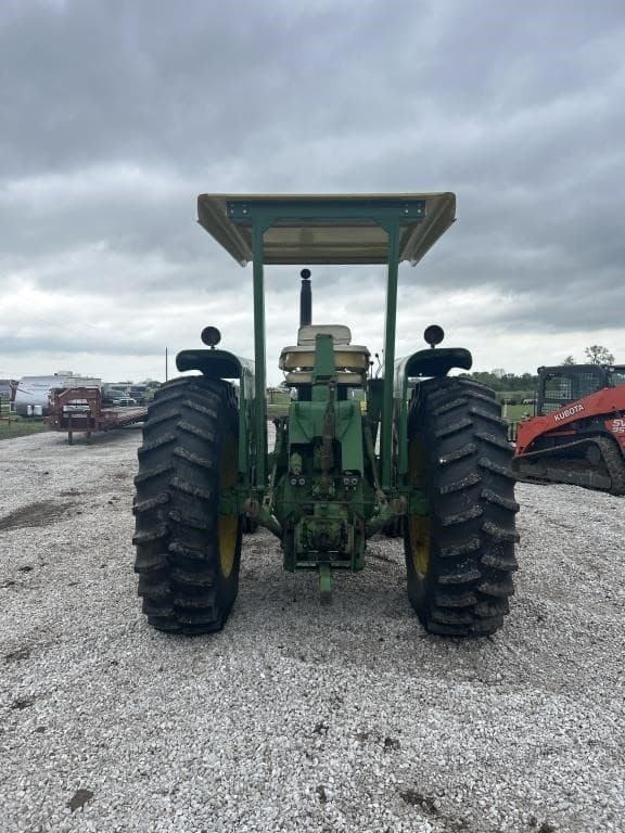 Image of John Deere 4320 equipment image 3