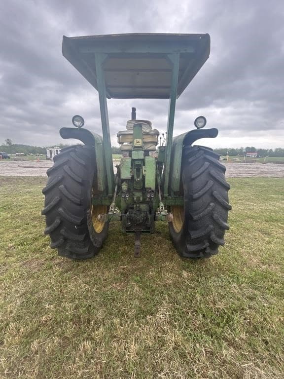 Image of John Deere 4320 equipment image 3