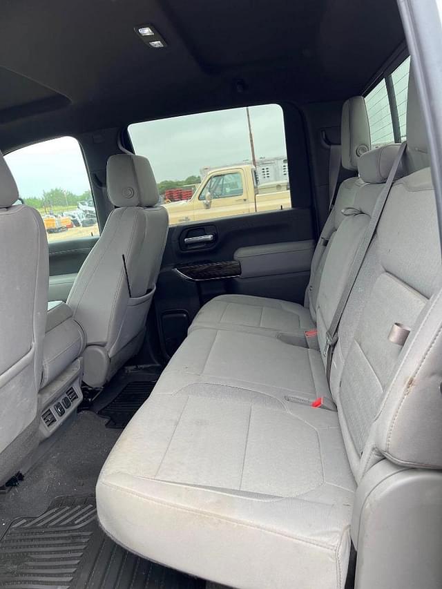 Image of GMC 2500 equipment image 4