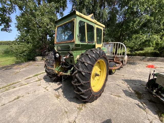 Image of John Deere 3020 equipment image 1