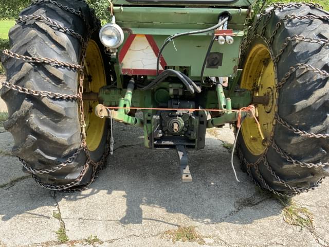 Image of John Deere 3020 equipment image 2