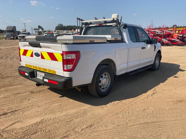 Image of Ford F-150 equipment image 4