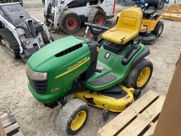 Main image John Deere L130