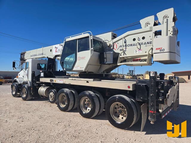 Image of Kenworth T8 equipment image 3