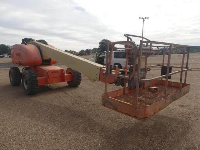 Image of JLG 600S equipment image 1