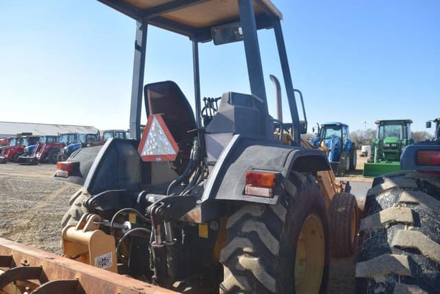 Image of Ford 455D equipment image 2