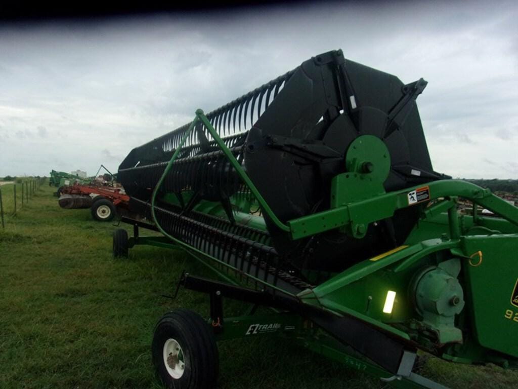 Main image John Deere 924