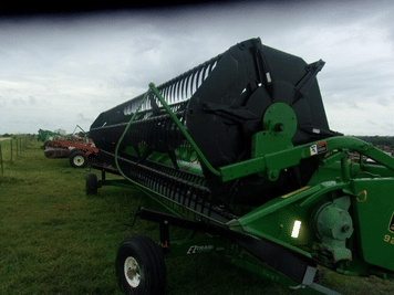 Main image John Deere 924