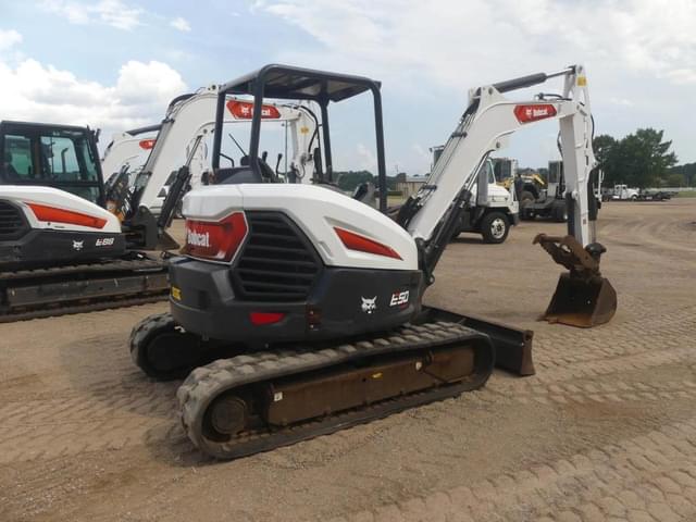 Image of Bobcat E50 equipment image 2