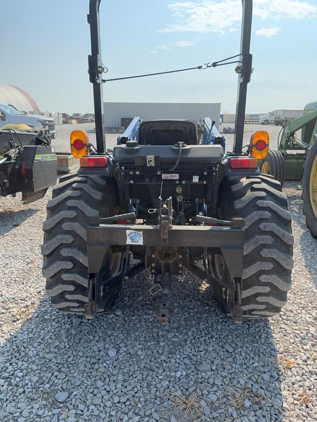 Image of New Holland Workmaster 40 equipment image 3