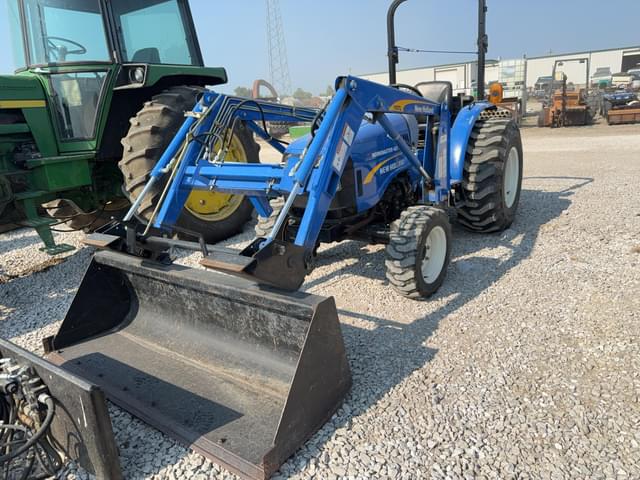 Image of New Holland Workmaster 40 equipment image 1