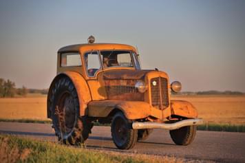 Main image Minneapolis-Moline UDLX