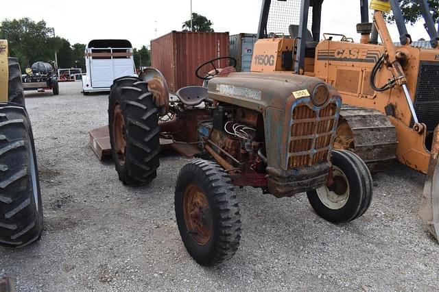 Image of Ford 800 equipment image 1