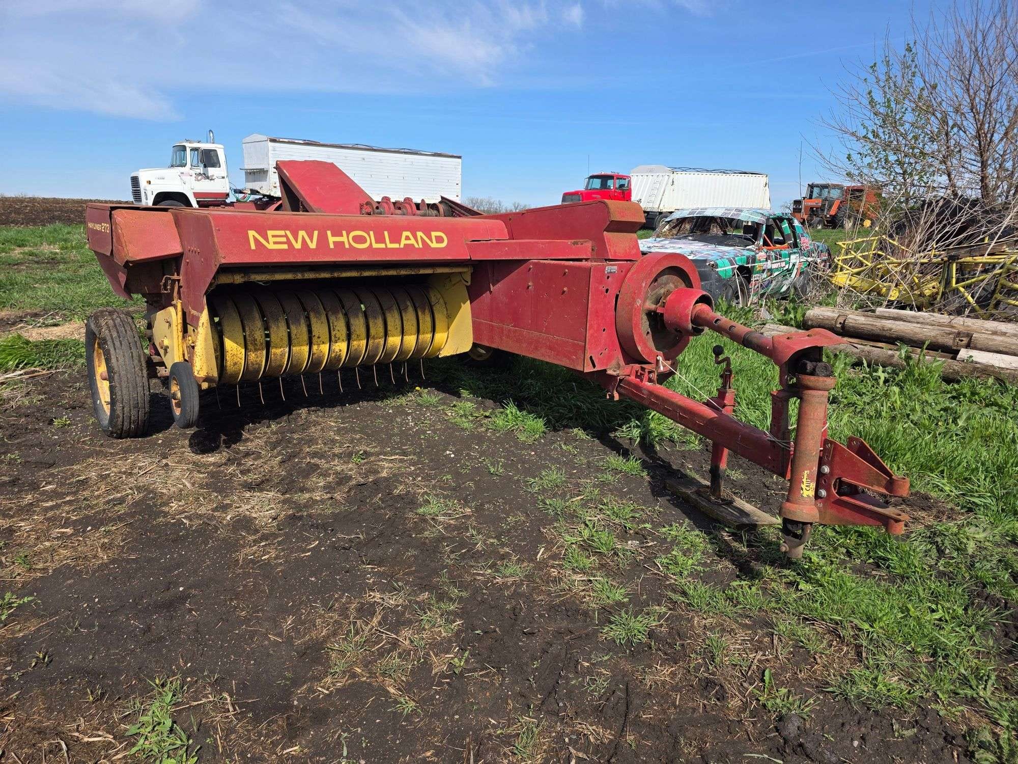 New Holland 273 Equipment Image0