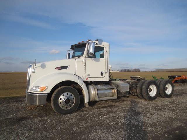 Image of Peterbilt 386 Primary image