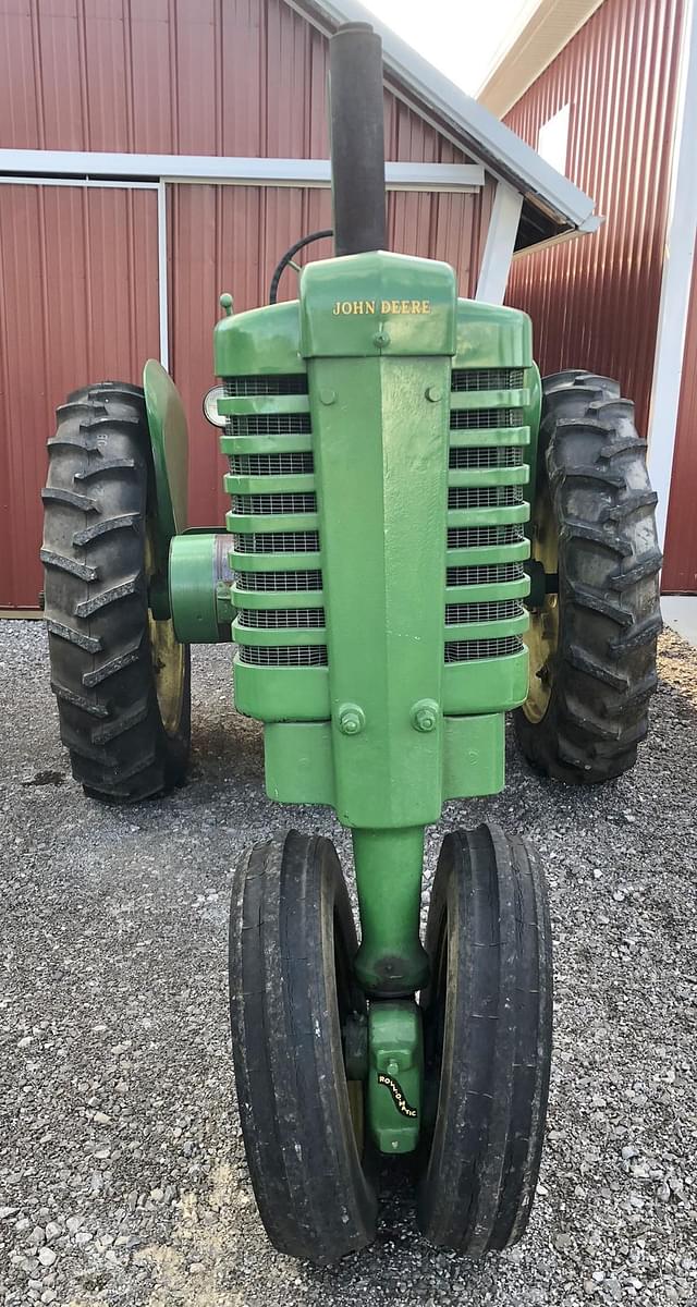 Image of John Deere A equipment image 1