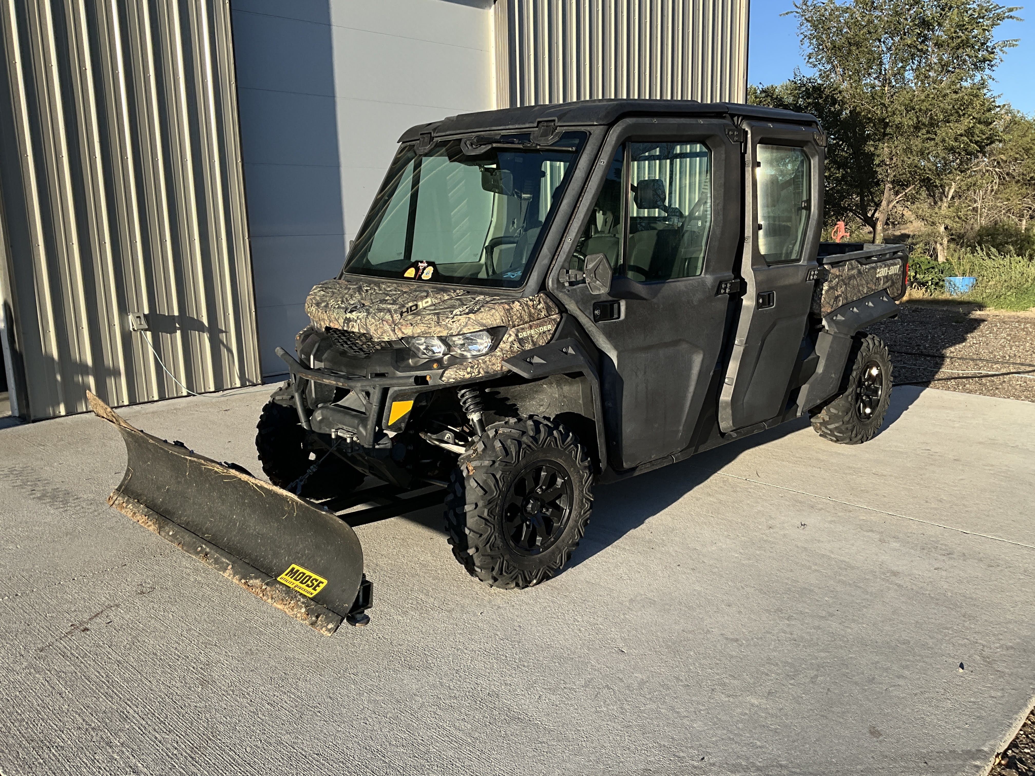2018 Can-Am Defender HD10 Equipment Image0