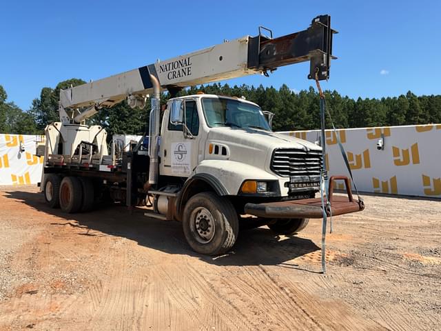 Image of Sterling L8500 equipment image 2