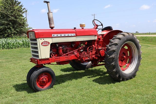 Image of Farmall 460 equipment image 1