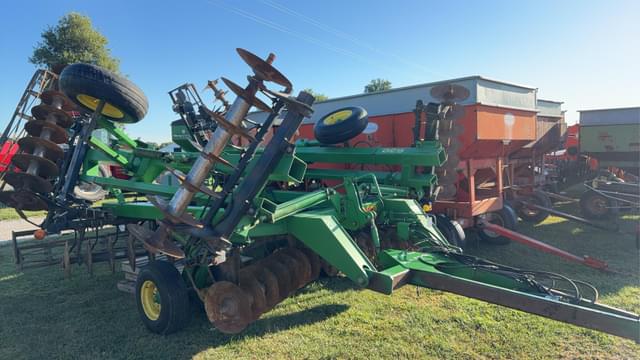 Image of John Deere 630 equipment image 3