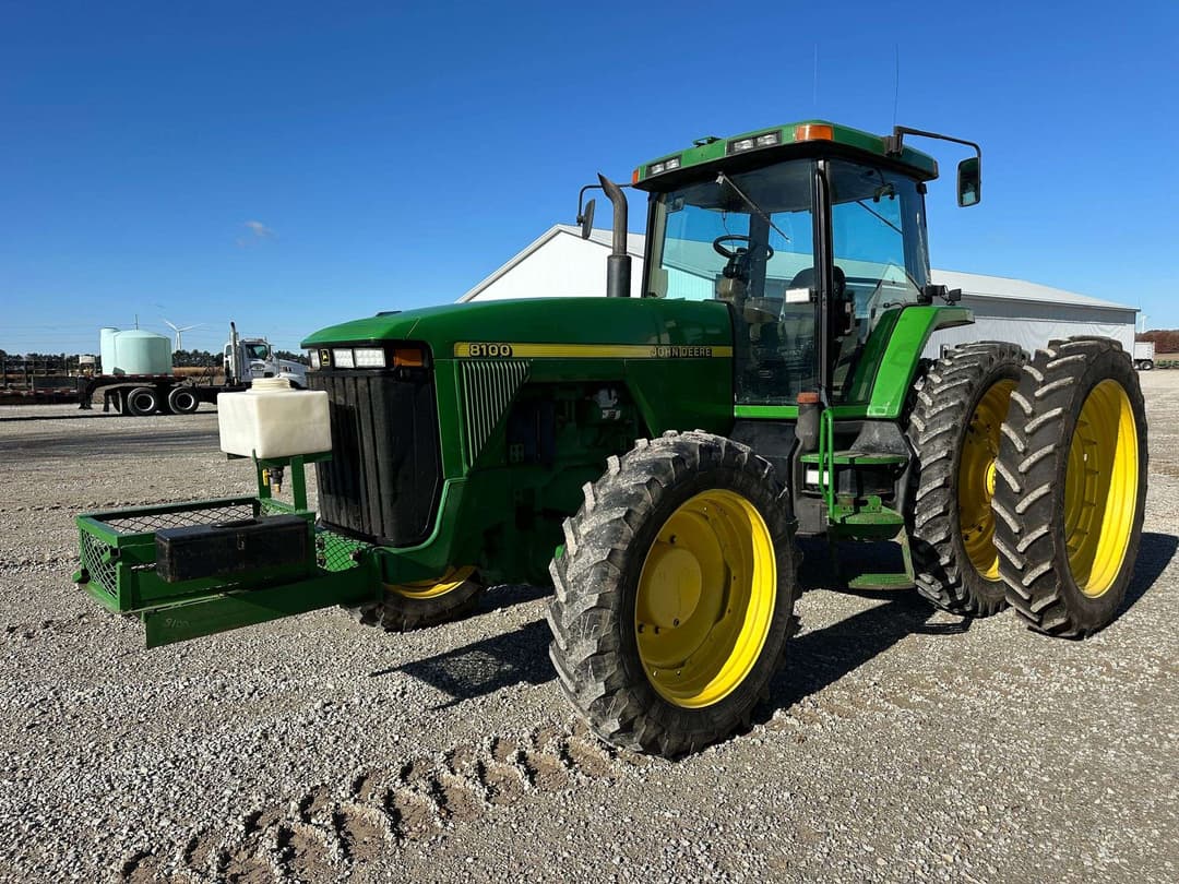 Image of John Deere 8100 Primary image