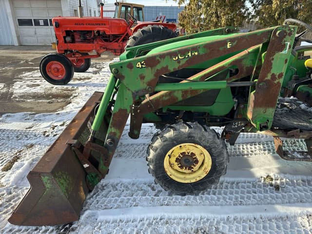 Image of John Deere 4400 equipment image 4