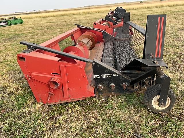 Image of Case IH 1015 equipment image 4