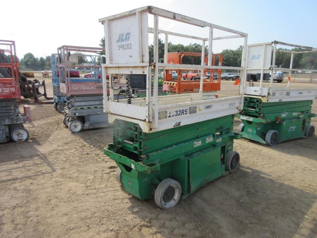 Main image JLG 1932RS