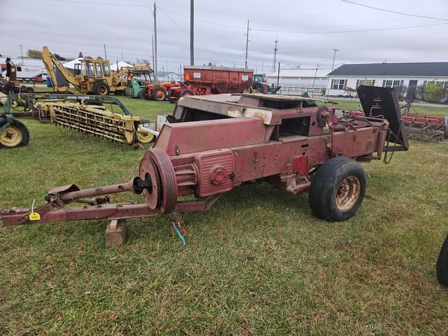 Image of International Harvester 430 equipment image 3