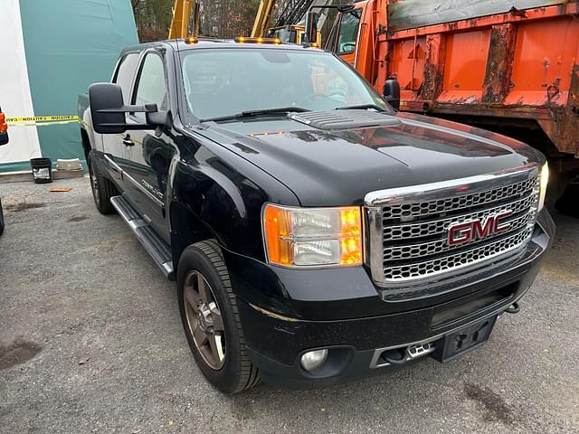 Image of GMC Z71 equipment image 1