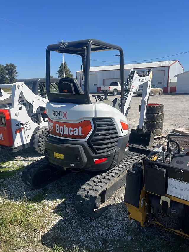 Image of Bobcat E26 equipment image 3