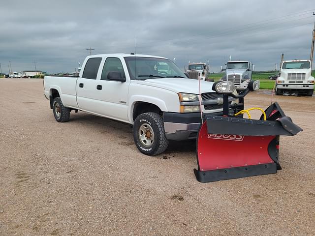 Image of Chevrolet 3500 equipment image 1